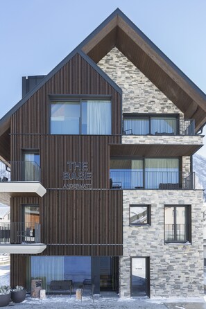 Fachada de la propiedad