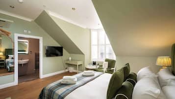 1 chambre, fer et planche à repasser, Wi-Fi, literie fournie