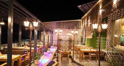 Hotel Annpurna Regency