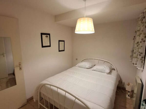 1 bedroom