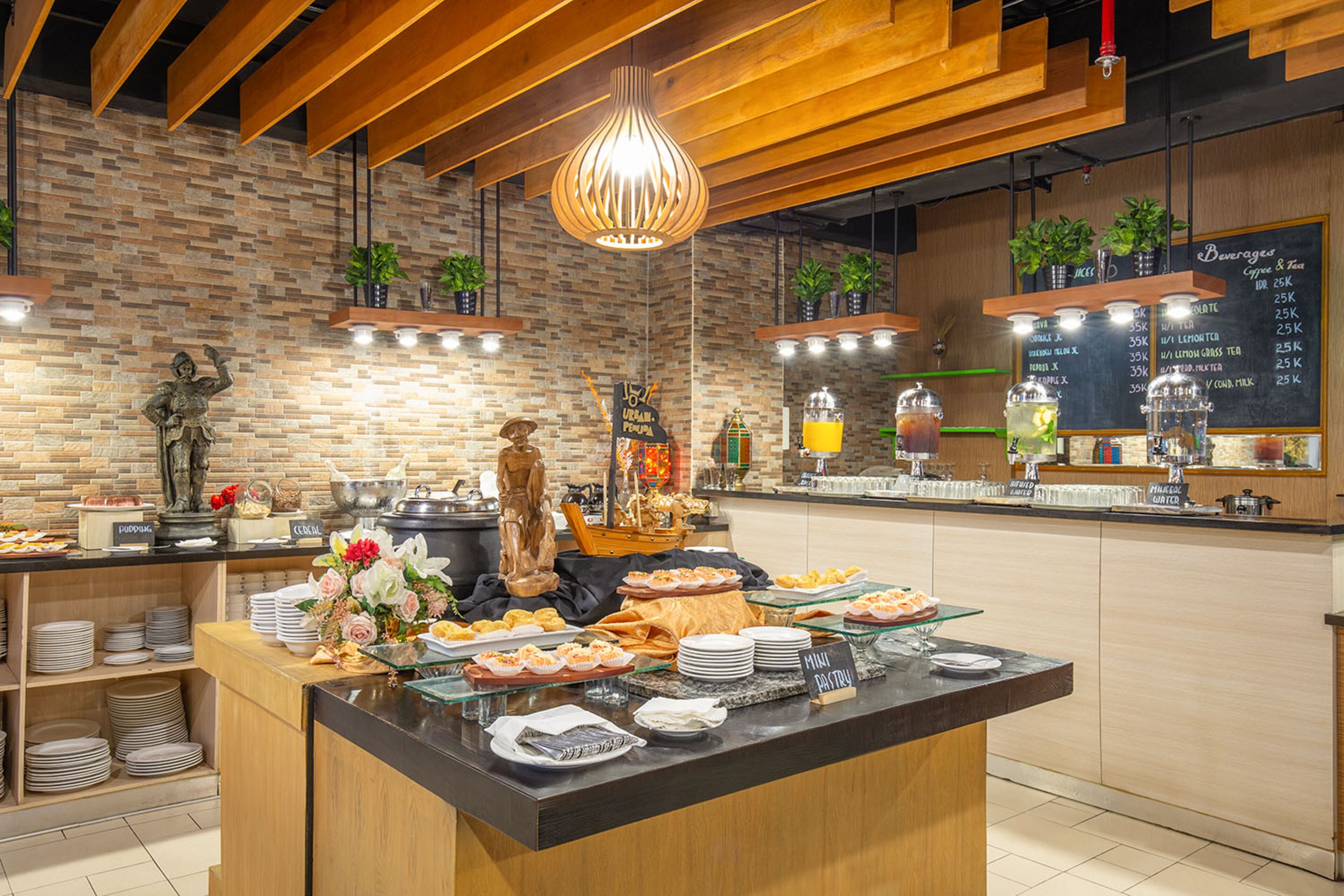 Photo - 1O1 URBAN Jakarta Pemuda