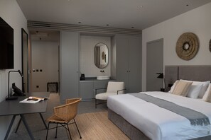 Grand Double or Twin Room, Sea View | Premium bedding, in-room safe, desk, blackout drapes