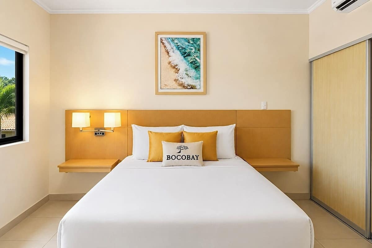 Luxury Condo, 2 Bedrooms