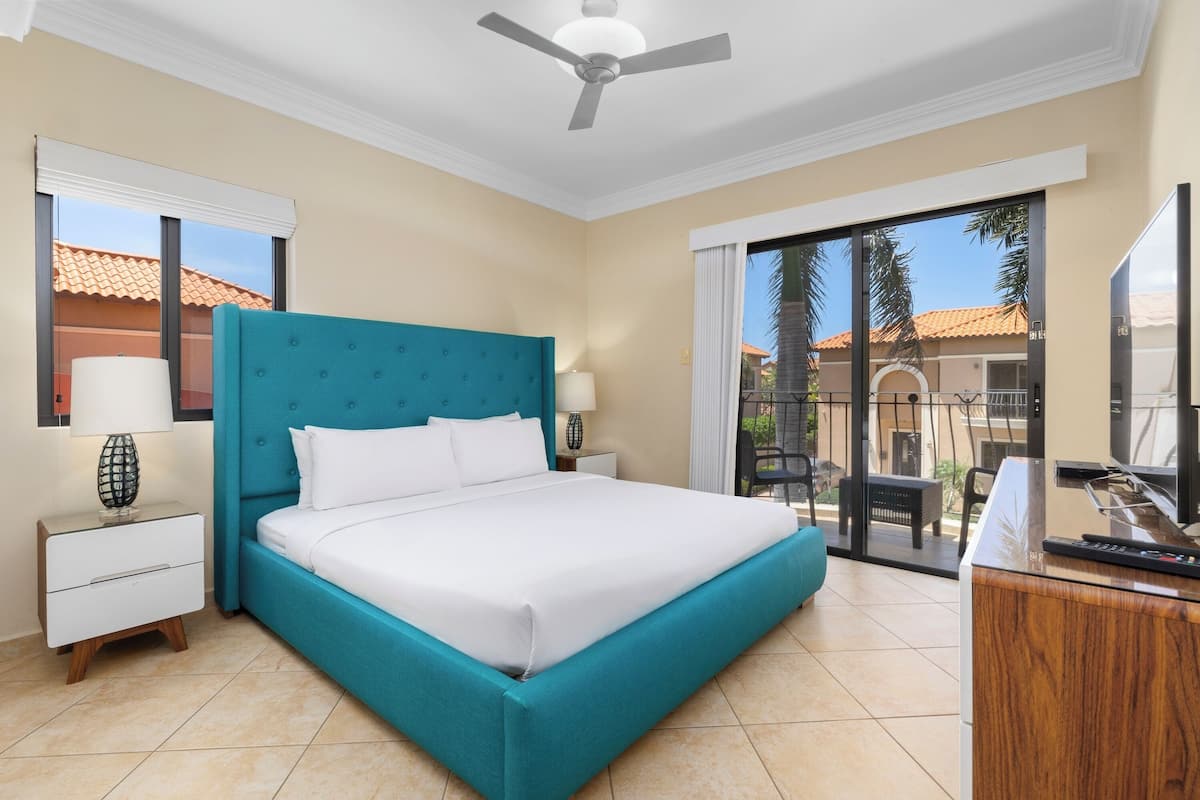 Luxury Villa | Premium bedding, individually decorated, individually furnished