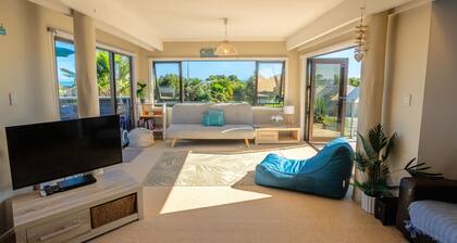 Pohara Beach Escape - Pohara Beach Holiday Home