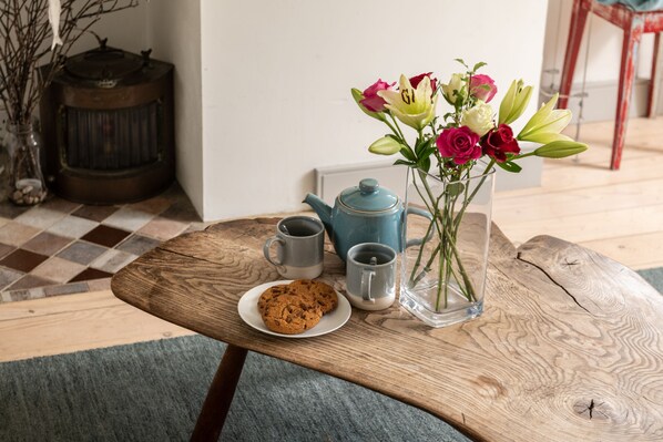 Interior - Sundeck - sleeps 6 guests  in 3 bedrooms (Brixham)