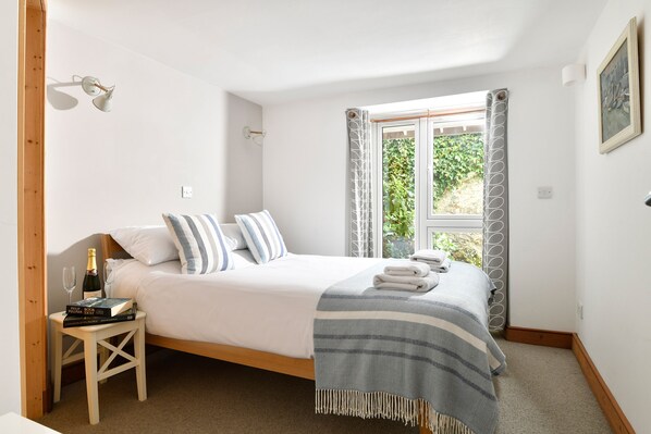 3 Schlafzimmer, kostenloses WLAN, Bettwäsche