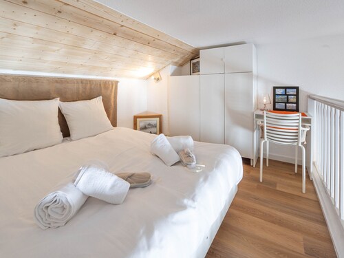 Ski-in/Ski-out Studio with Balcony and Mezzanine, Near Lift