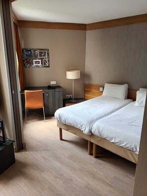 Business Apartment | 1 bedroom, free WiFi, bed sheets