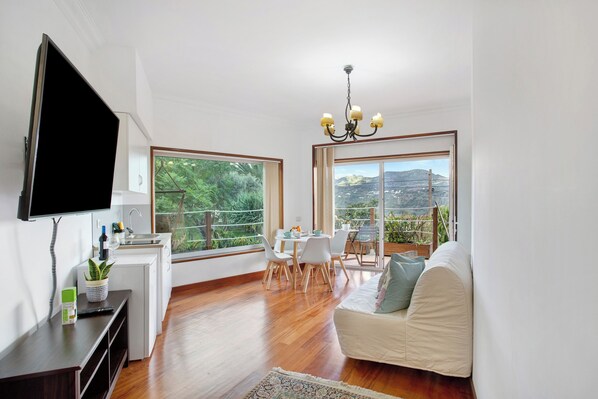 TV - Holiday Apartment "Carmelo Y Carmela 2" with Mountain View, Private Terrace & Wi-Fi (Teror)