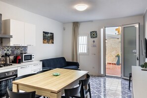 Kühlschrank, Ofen, Geschirrspüler