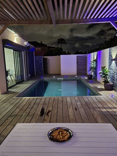 La Villa Jasmin Heated pool Jacuzzi