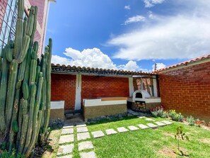 Junior Double Room | Garden - Tupac Hostel Huaraz (Huaraz)
