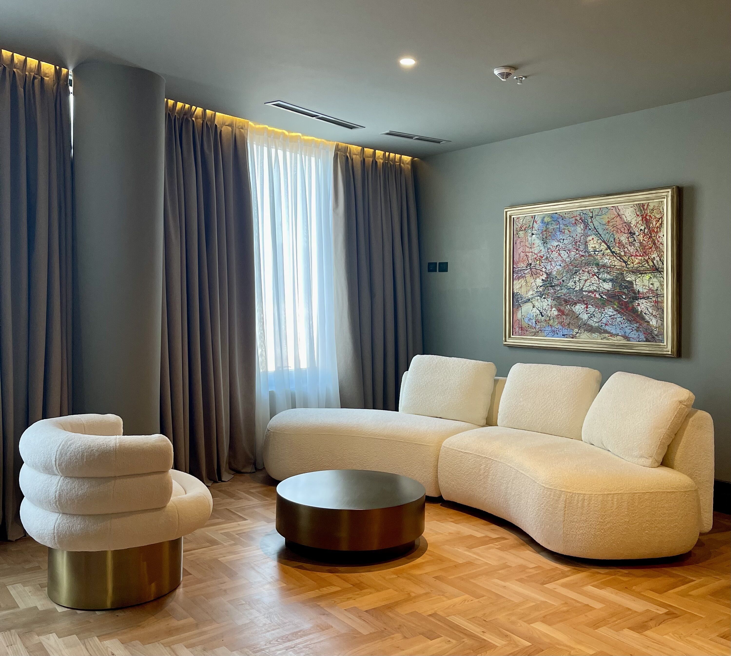 Romantik-studiosuite | Senge med madrasser af memory foam, minibar, lydisolering, gratis Wi-Fi