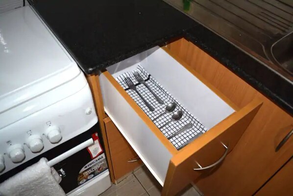 Fridge, microwave, oven