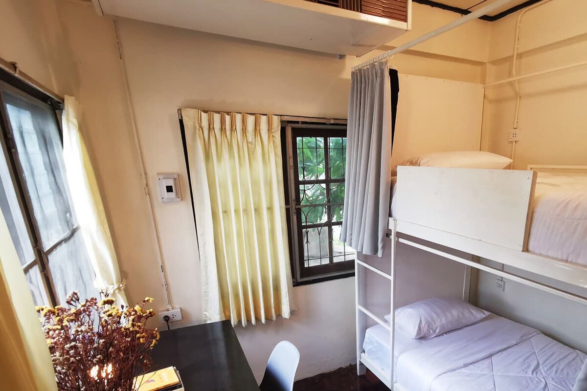 Basic-Zweibettzimmer, Gemischter Schlafsaal, Nichtraucher