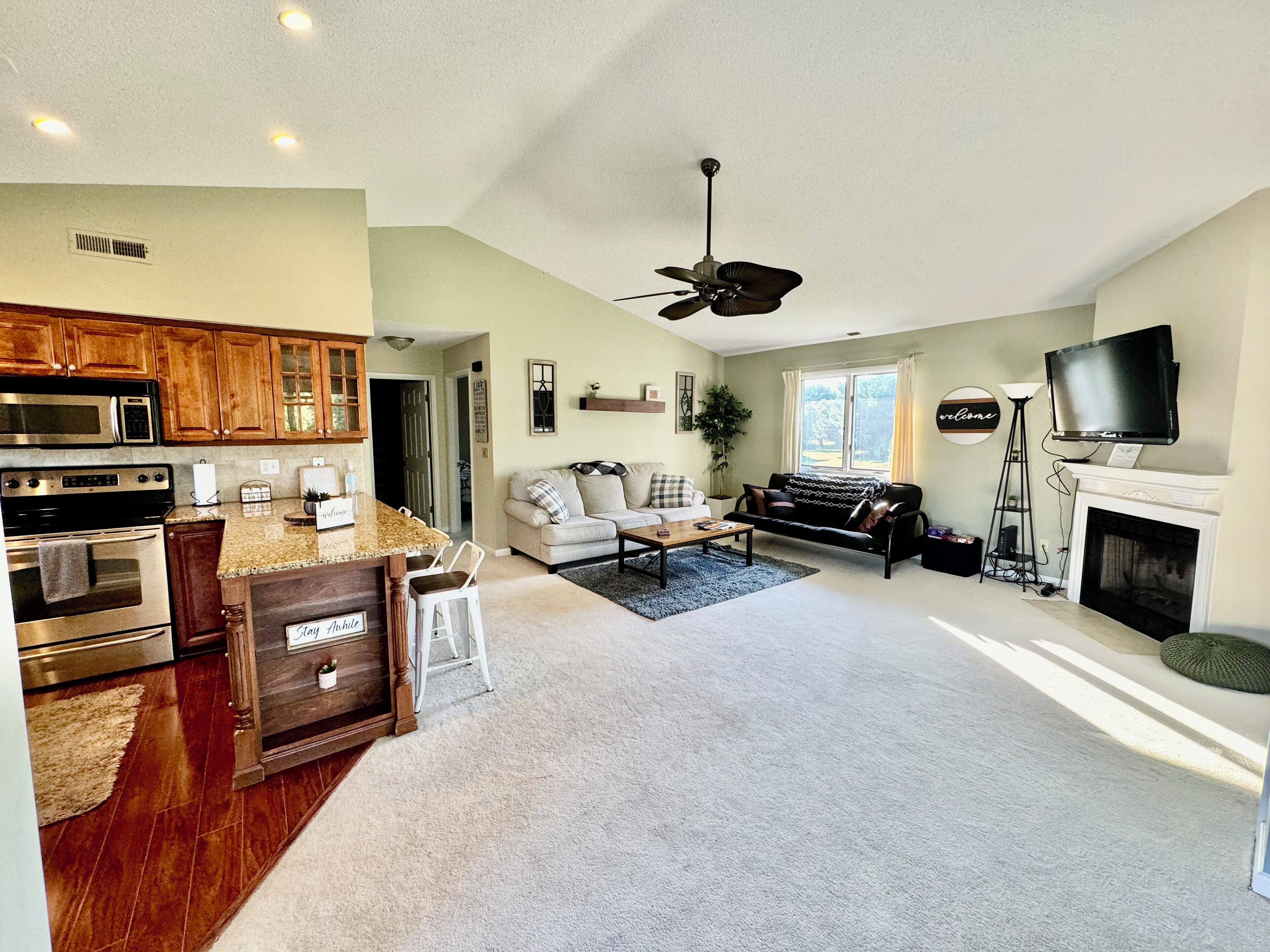 Sunrise Vibes condo 2BR - Lewes
