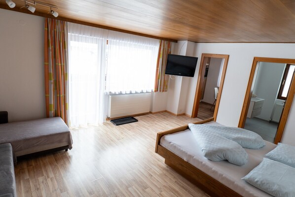 1 bedroom, free WiFi