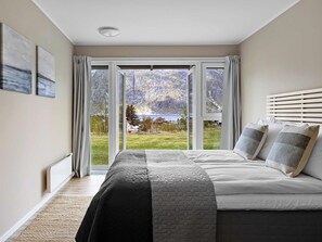 标准双人房 | 免费 WiFi、床单