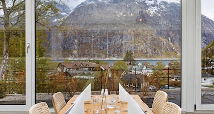 Eidfjord Hotel