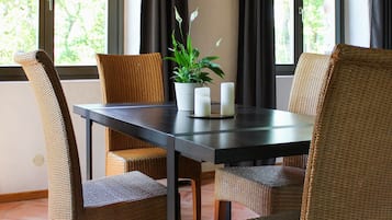 Essbereich im Zimmer