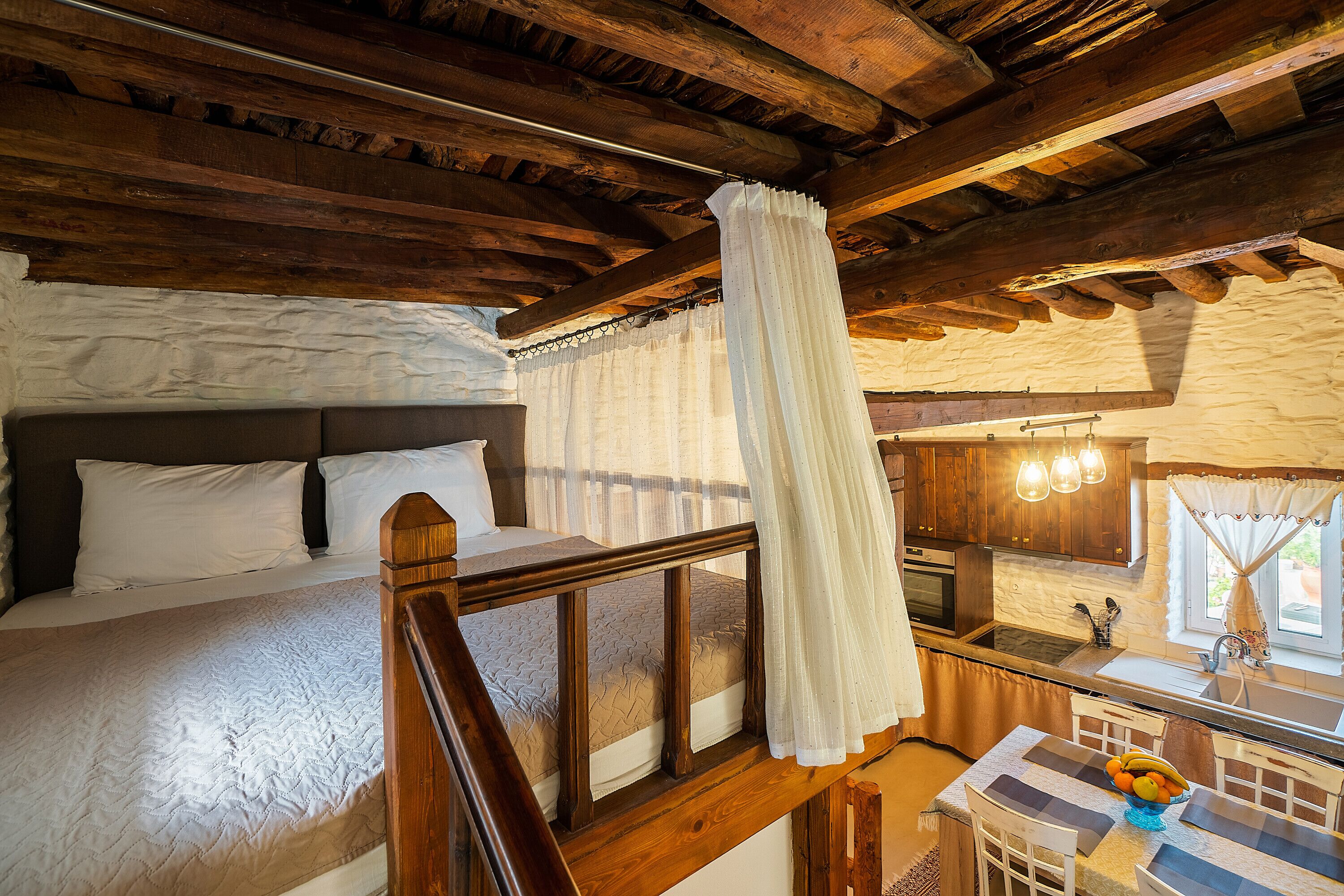 1 chambre, fer et planche à repasser, Wi-Fi gratuit, draps fournis