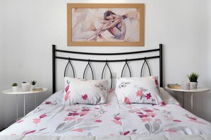 2 Schlafzimmer, Bügeleisen/Bügelbrett, kostenloses WLAN, Bettwäsche