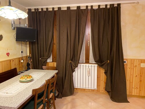 Ferienwohnung "Sulle Piste Da Sci" mit Bergblick und Gemeinschaftsgarten
