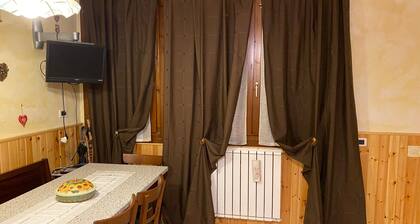Ferienwohnung "Sulle Piste Da Sci" mit Bergblick und Gemeinschaftsgarten