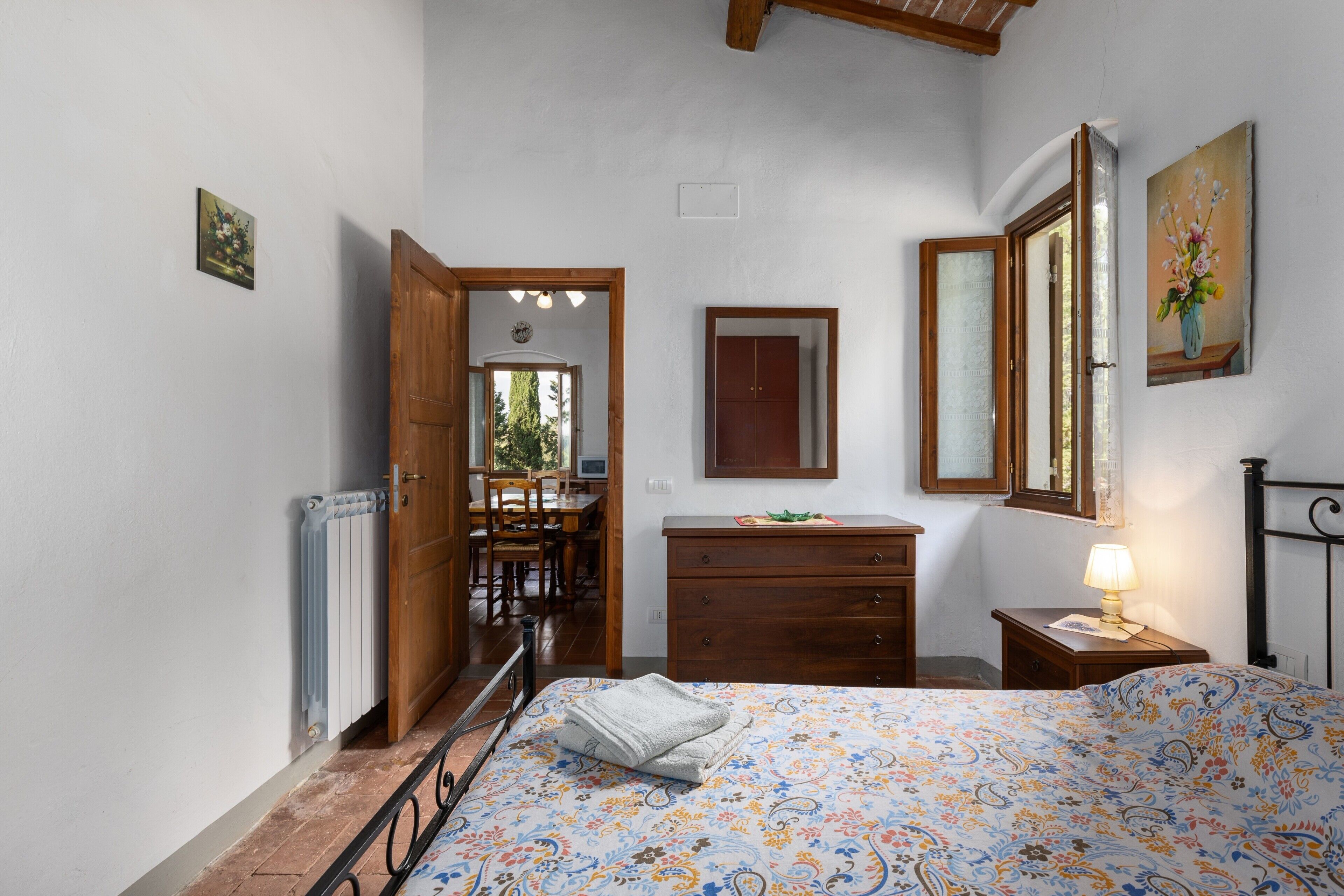 8 habitaciones, wifi gratis y ropa de cama 