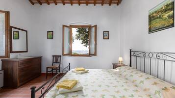 8 Schlafzimmer, kostenloses WLAN, Bettwäsche