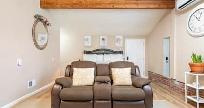 Las Flores Private Suite in Columbia SC