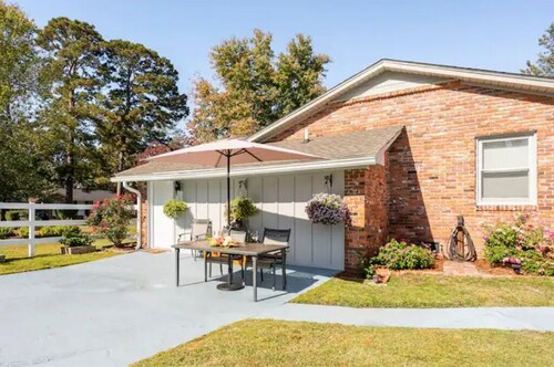 Las Flores Private Suite in Columbia SC