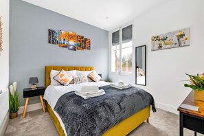 1 bedroom, iron/ironing board, free WiFi, bed sheets