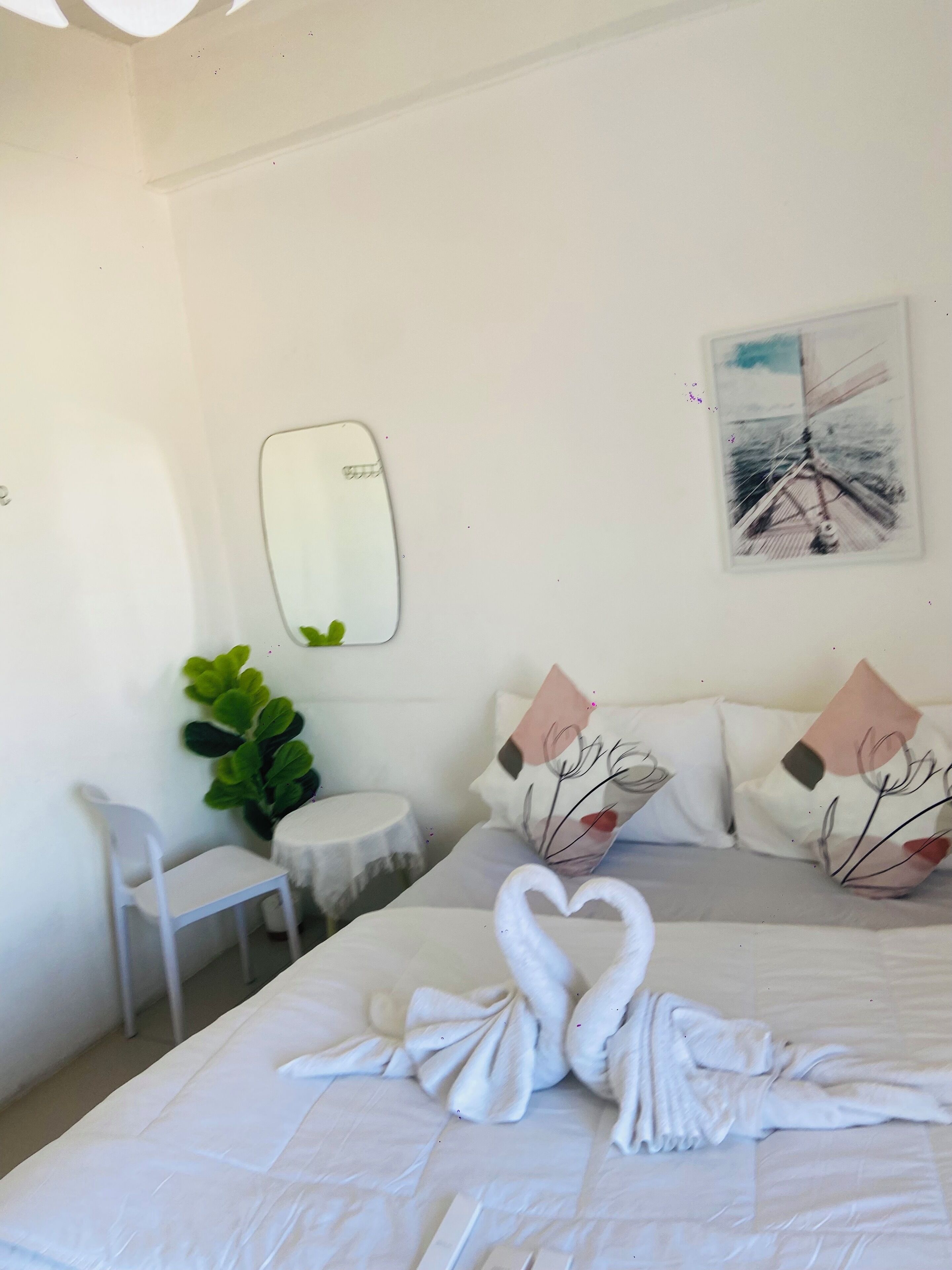 ห้องซูพีเรีย, 1 ห้องนอน, ระเบียง, วิวทะเล | ห้องพักตกแต่งอย่างมีเอกลักษณ์, ตกแต่งพิเศษโดยเฉ พาะ, ผ้าม่านกันแสง