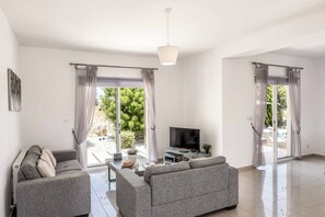 Smart TV - Villa Orange Tree - Three Bedroom Villa, Sleeps 6 (Latchi)