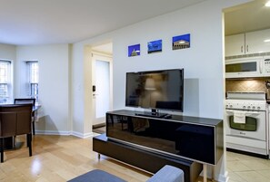 Fridge, microwave, oven, stovetop - Logan Circle 1BR - Walk to U St Metro (Washington)