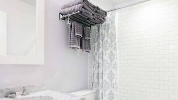 Bathtub, hair dryer