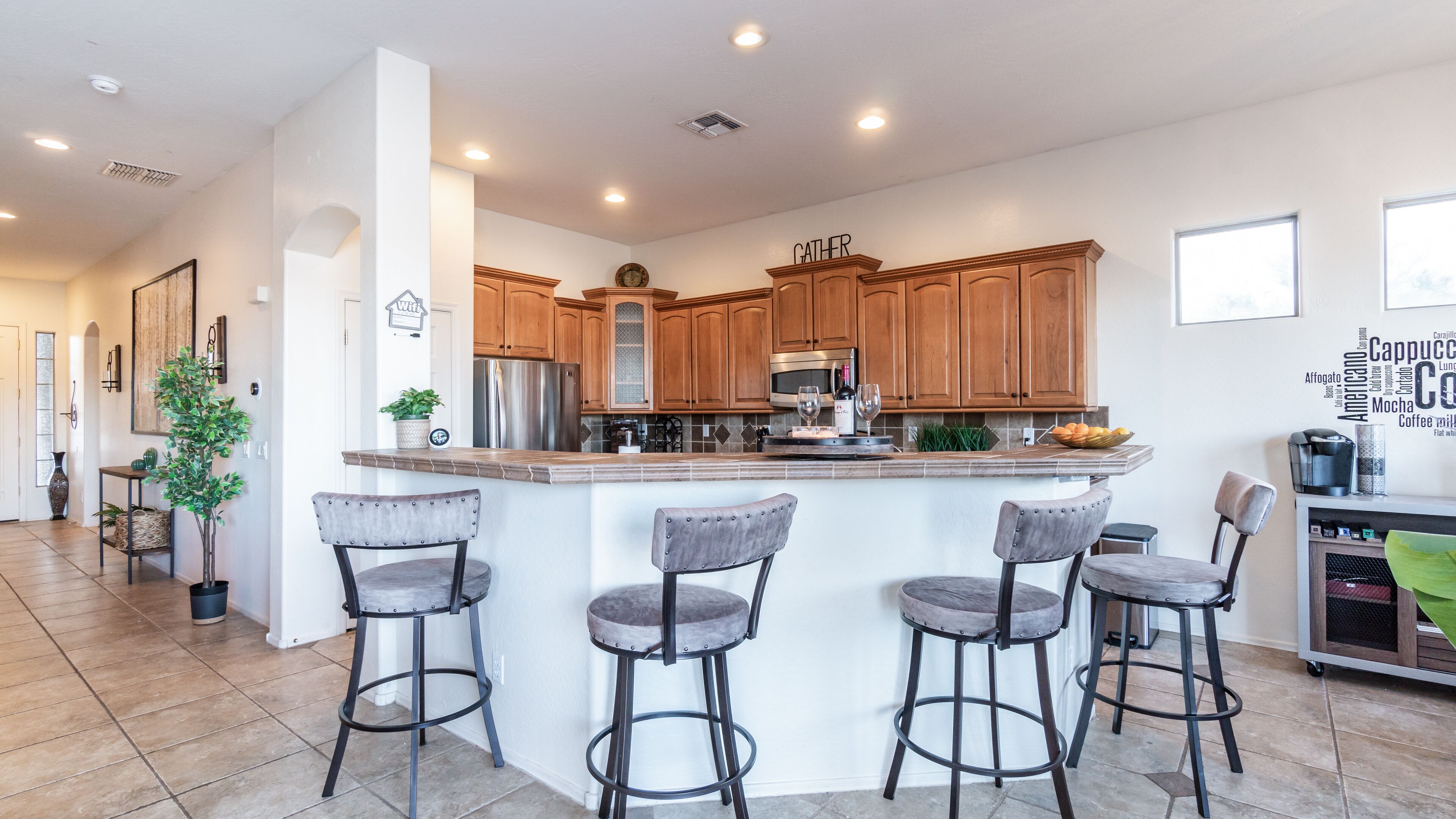 冰箱、微波炉、烤箱、炉灶