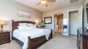 4 bedrooms, desk, iron/ironing board, travel cot