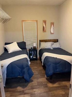 3 bedrooms, WiFi, bed sheets