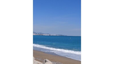 St Paul la carte postale, large independent 2-room apartment in a villa