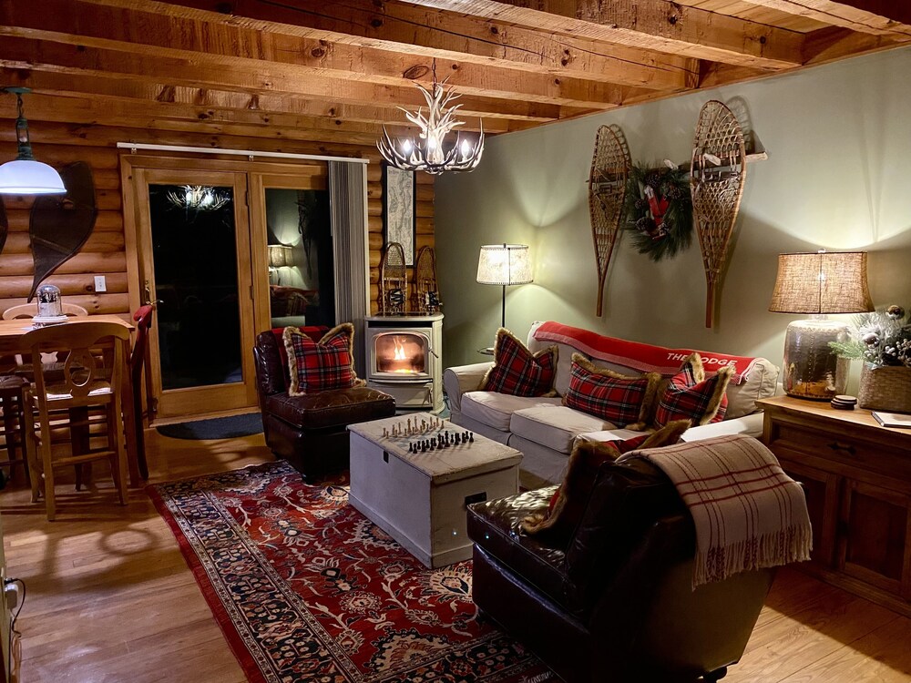 Log Cabin Mountain View On 4 Acres 5 Minutes From Bolton Landing and