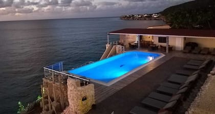 Clothing optional resort in Lagun, Curaçao, directly on the sea, apartment