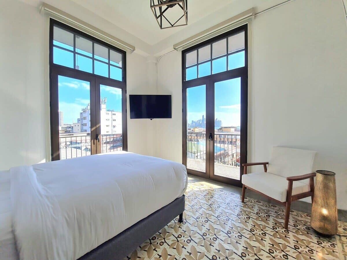 2 多间卧室、熨斗/熨衣板、WiFi、床单