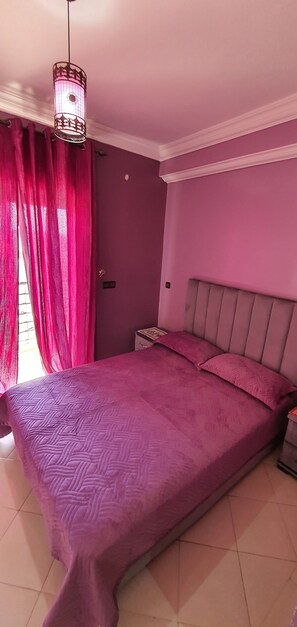 3 bedrooms, desk, WiFi - Superb well-equipped apartment in Marrakech City. (Marrakech)
