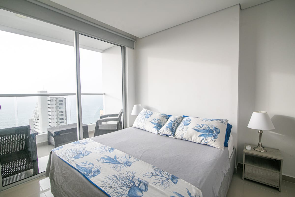 Wifi gratis y ropa de cama