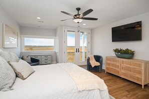5 bedrooms, iron/ironing board, travel cot, Internet