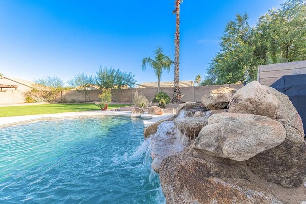 Outdoor pool, a heated pool