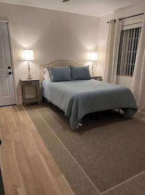 3 chambres, bureau, fer et planche à repasser, Wi-Fi gratuit